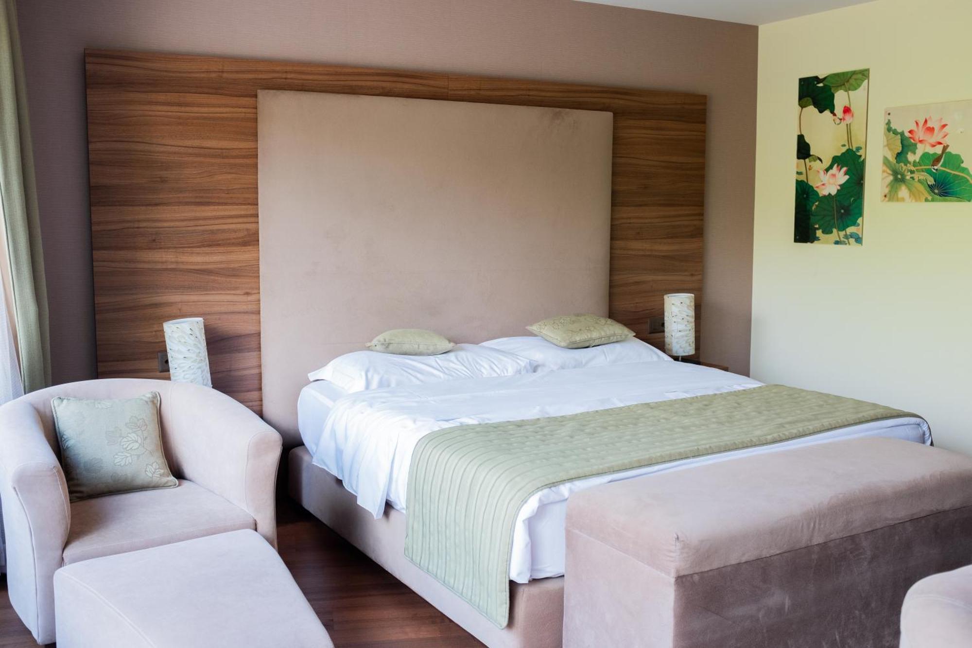 Hotel Baron Tavernier Restaurant&spa 4*